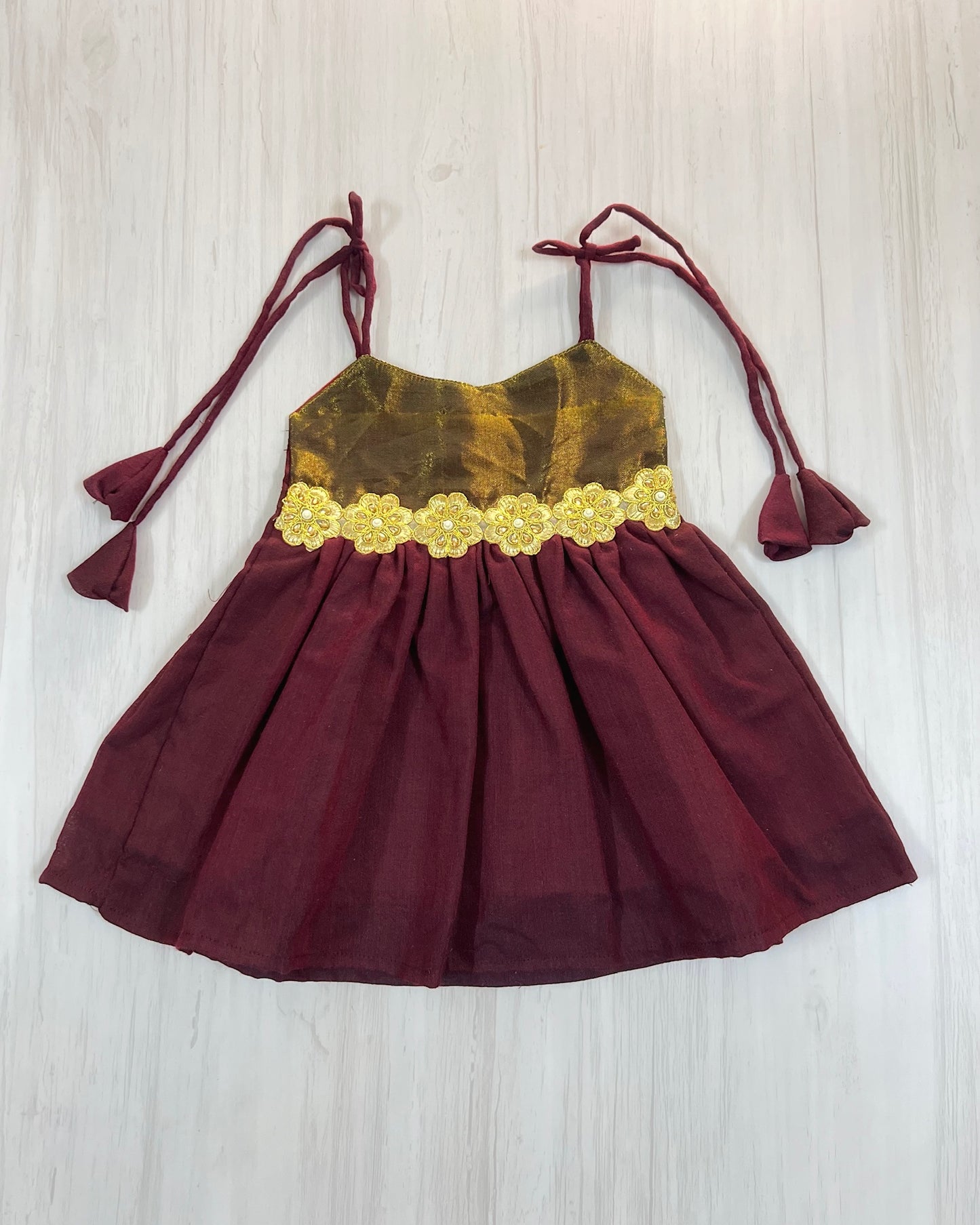 Vintage Maroon And Gold Tie-Up Frock