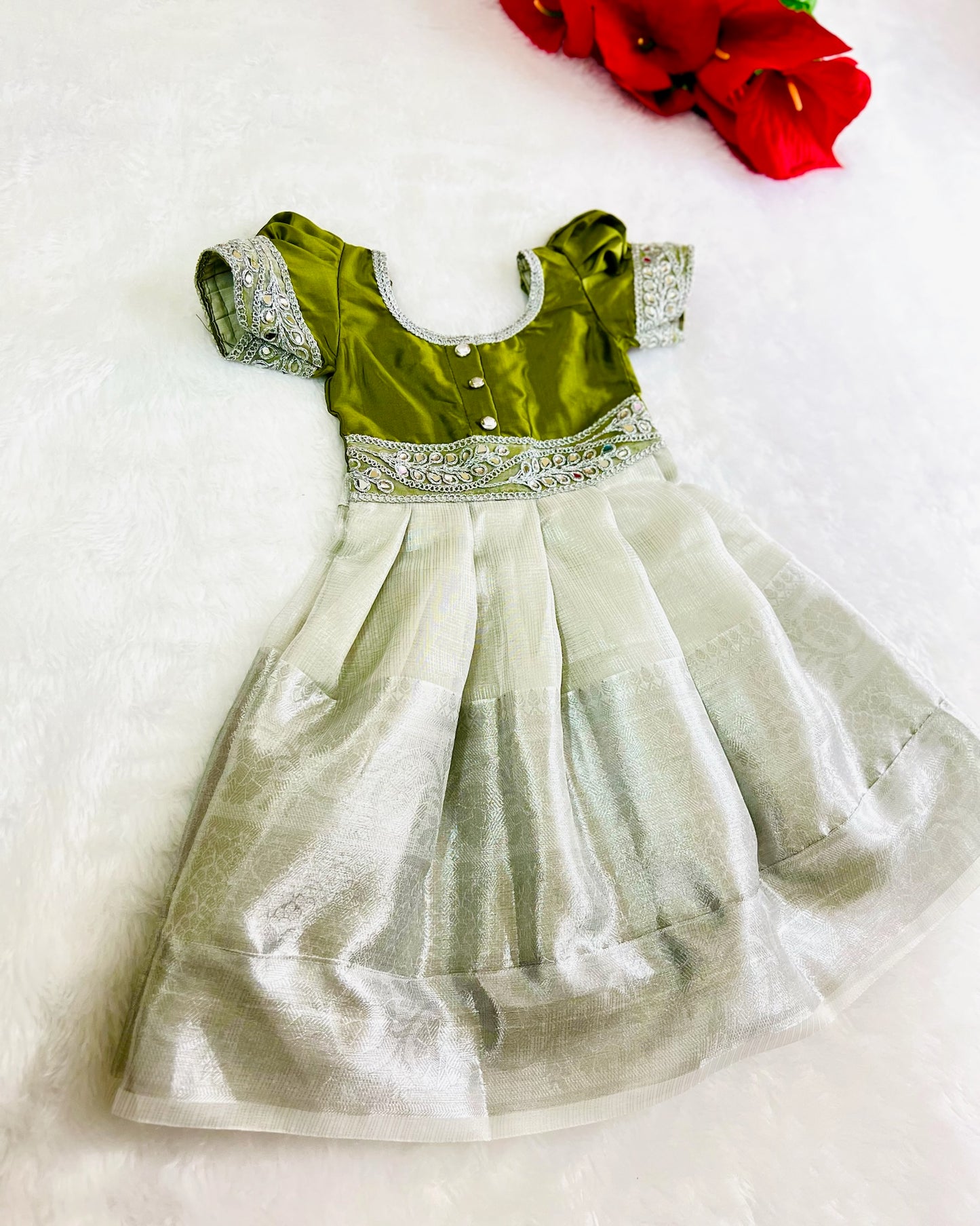 Olive Oasis: Silver Accented Anarkali