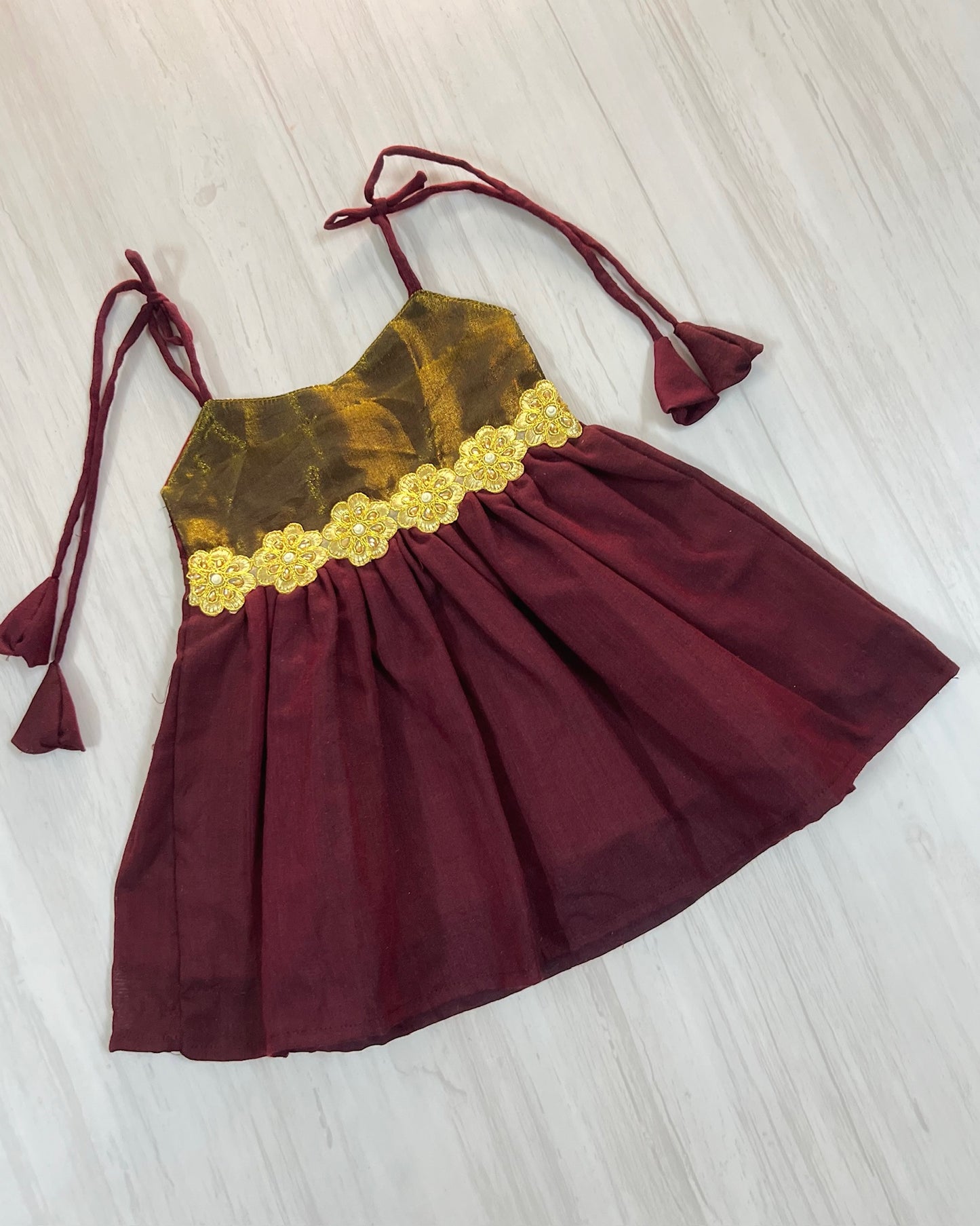Vintage Maroon And Gold Tie-Up Frock
