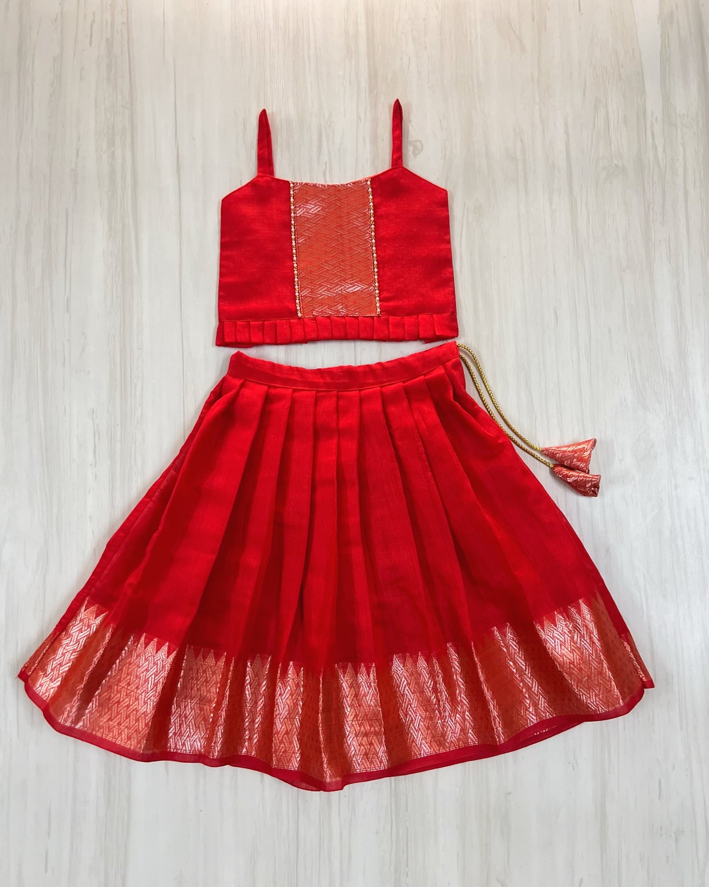 Ripe Chili Red Traditional Border Mangalagiri Cotton Lehenga Set