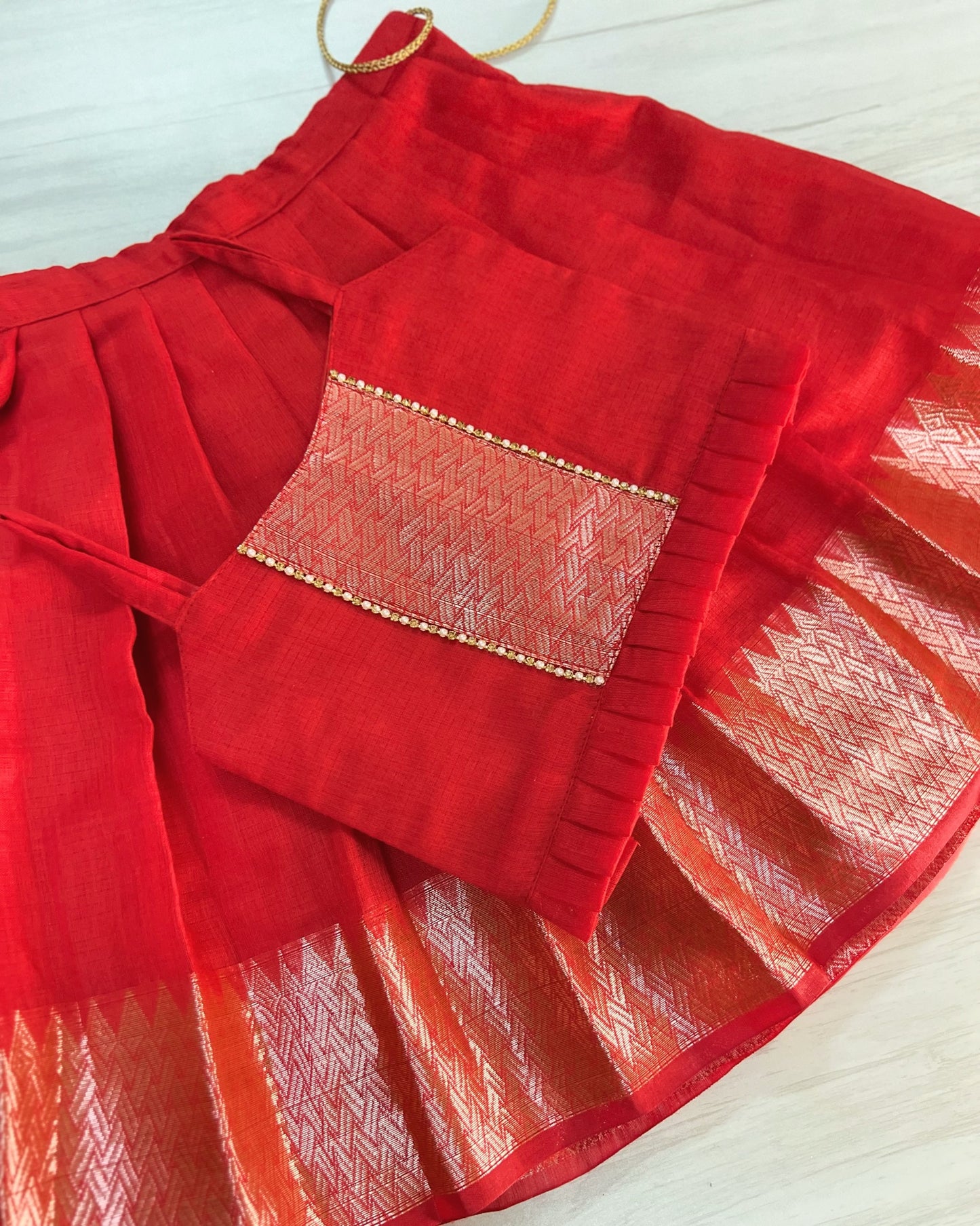 Ripe Chili Red Traditional Border Mangalagiri Cotton Lehenga Set